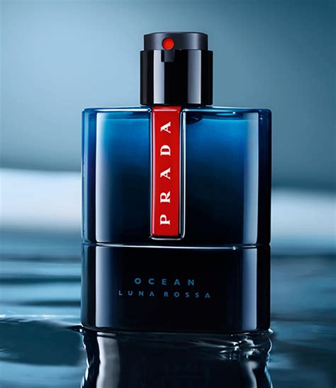 prada luna rossa sample